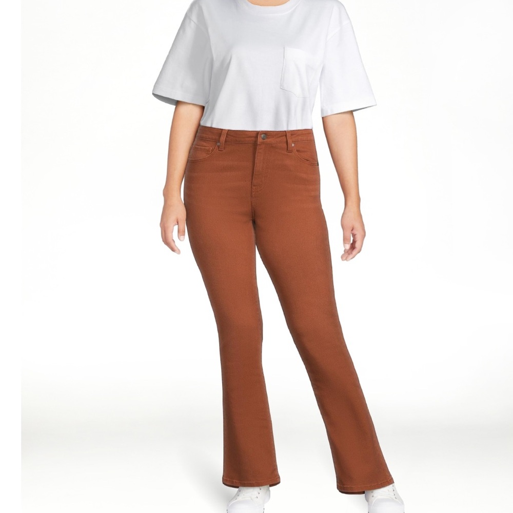 Time and Tru Women's High Rise Bootcut Jeans